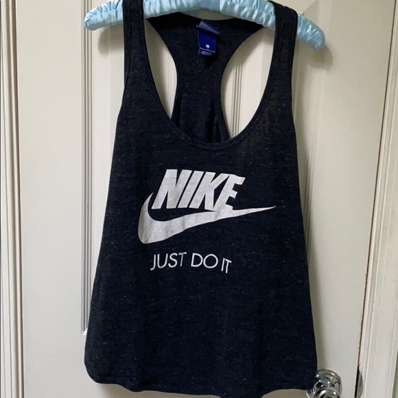 Nike Tops - Nike racer back workout tank